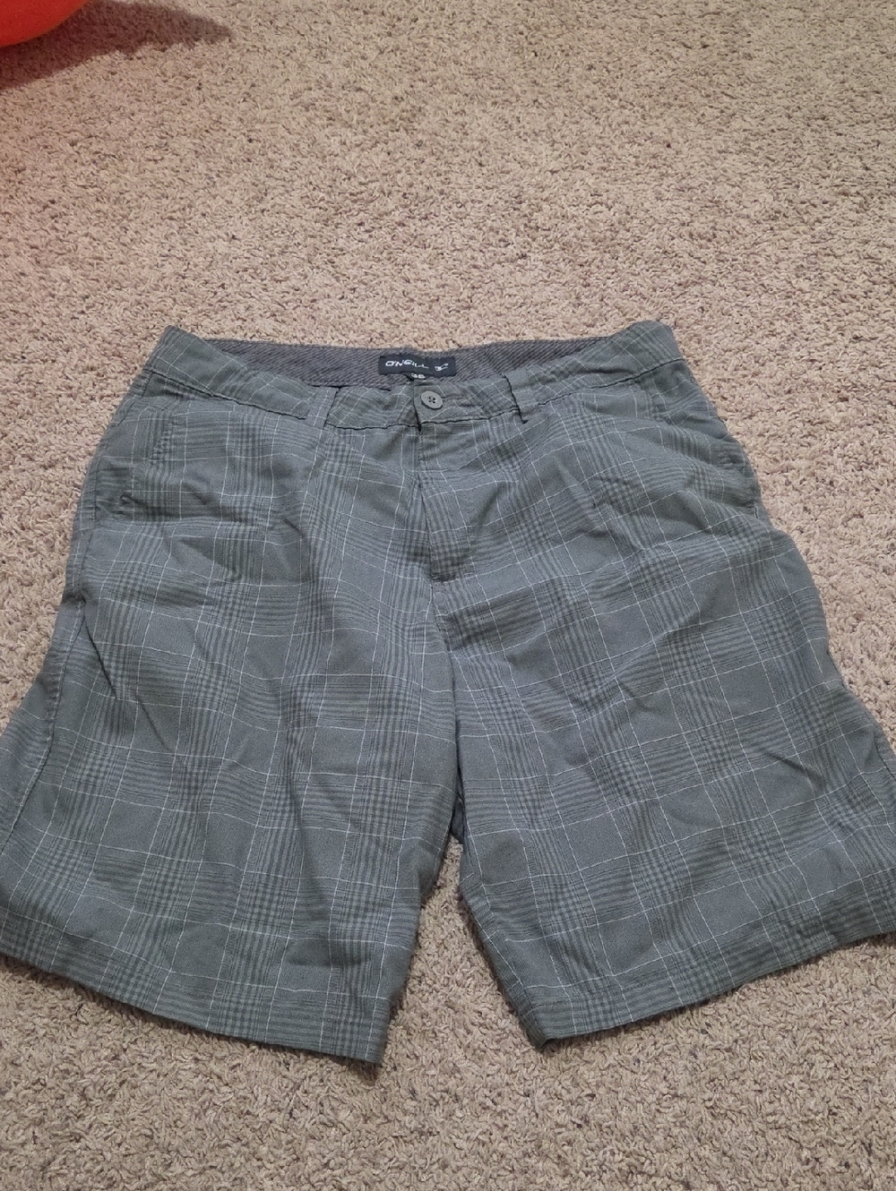 O'Neill Men's Gray Plaid Flat Front Shorts